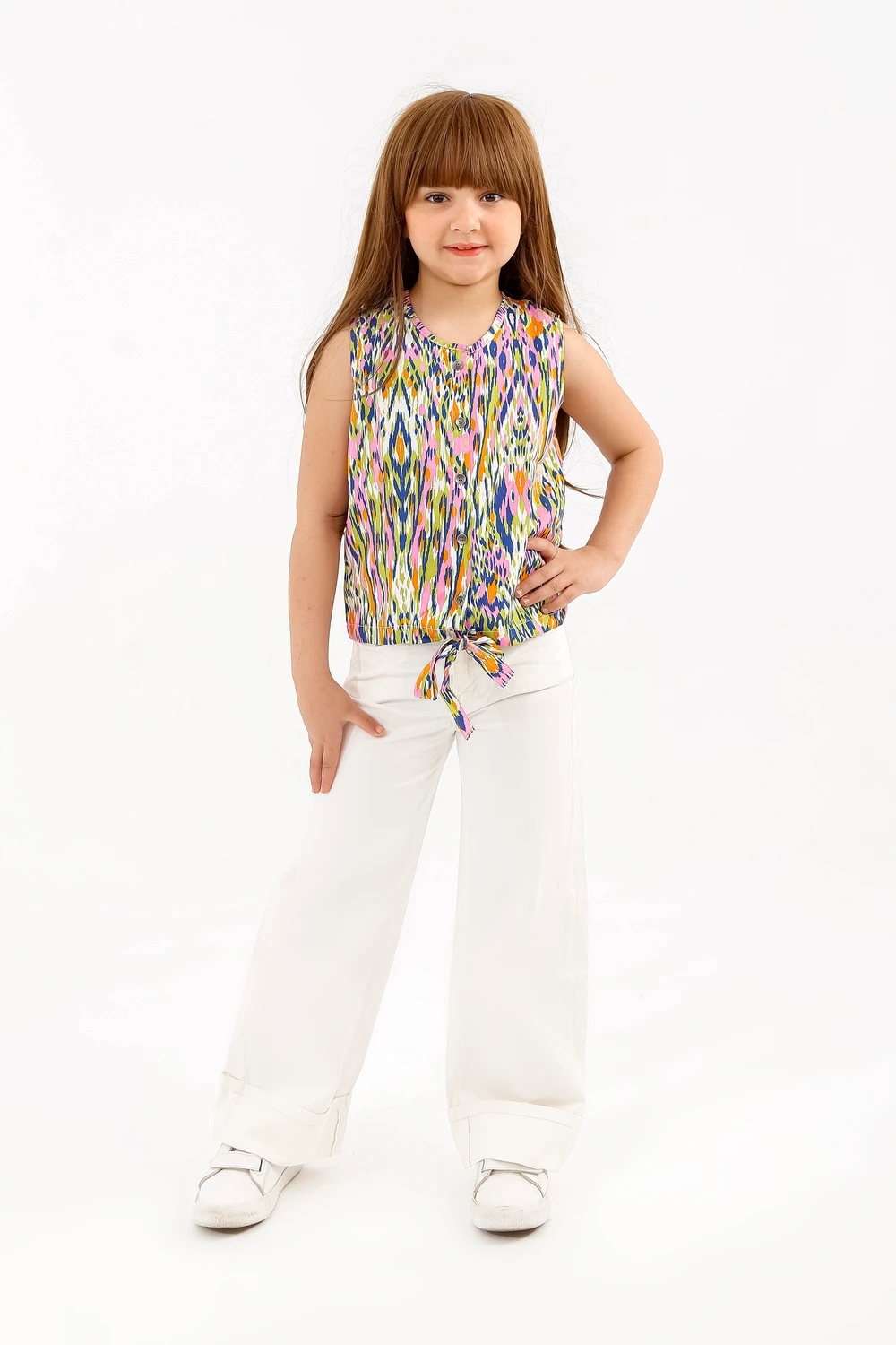 The "Ibiza" Premium Summer Ensemble - Abstract Vibrant Blouse & Wide-Leg White Pants