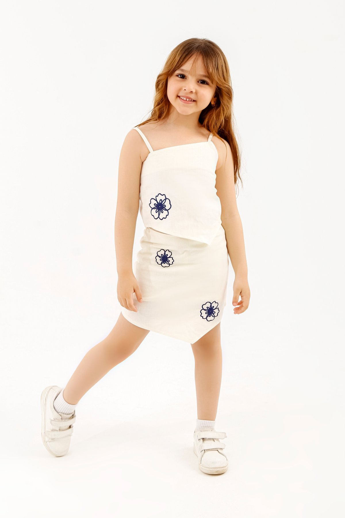 Girls Off-White Embroidered Set