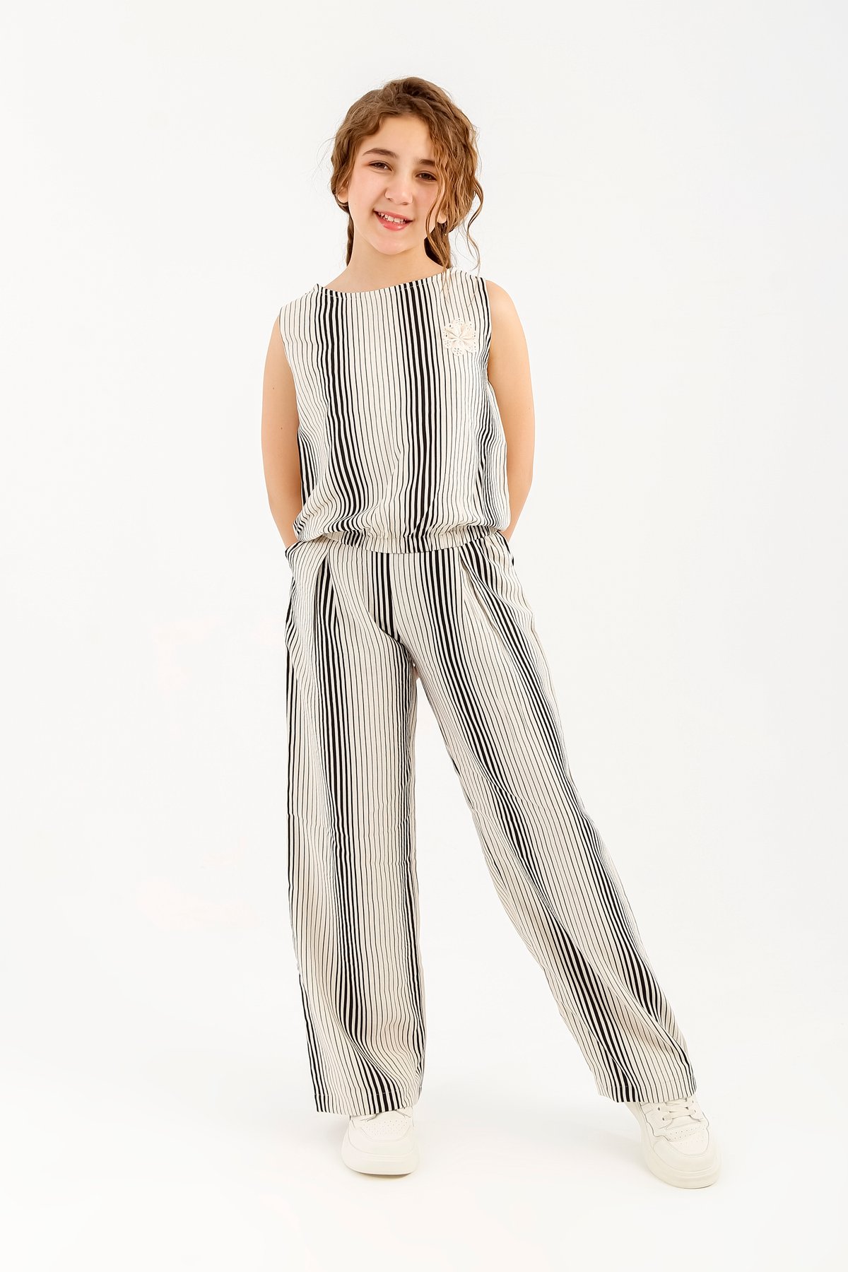 Monochrome Vertical Stripe Sleeveless Jumpsuit – Summer Wide Leg Romper