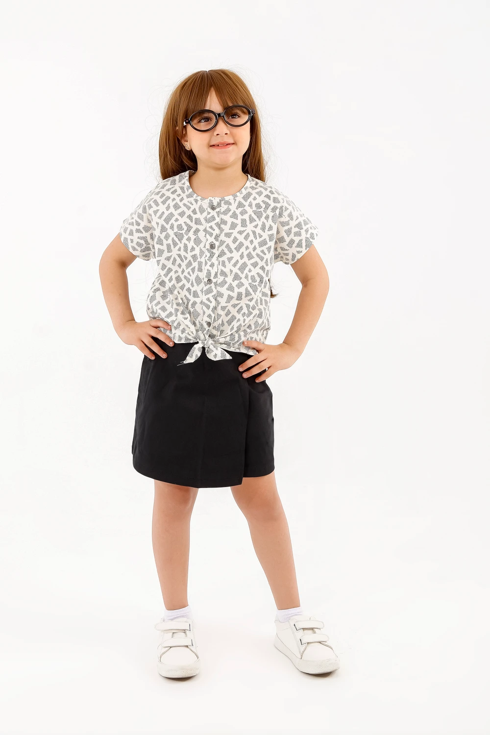 The "Olivia" Premium Two-Piece Luxury Set - Tie-Front Patterned Blouse & Elegant Skort