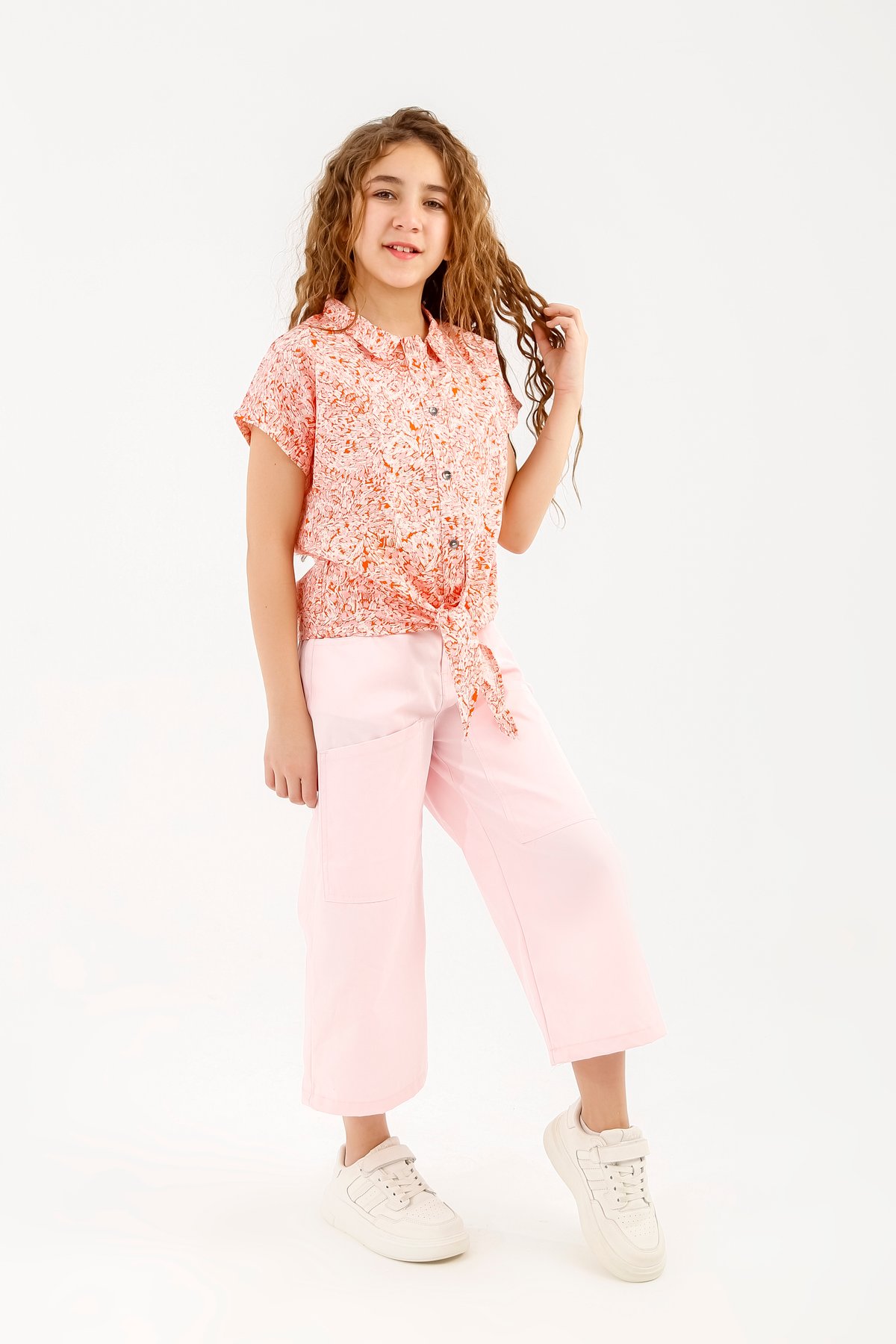 Girl pink Print Tie-Front Top and Light soft pink Pants Set